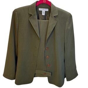 2 Piece Pant Suit Set Josephine Chaus Petite Green  Size 8 Business Casual